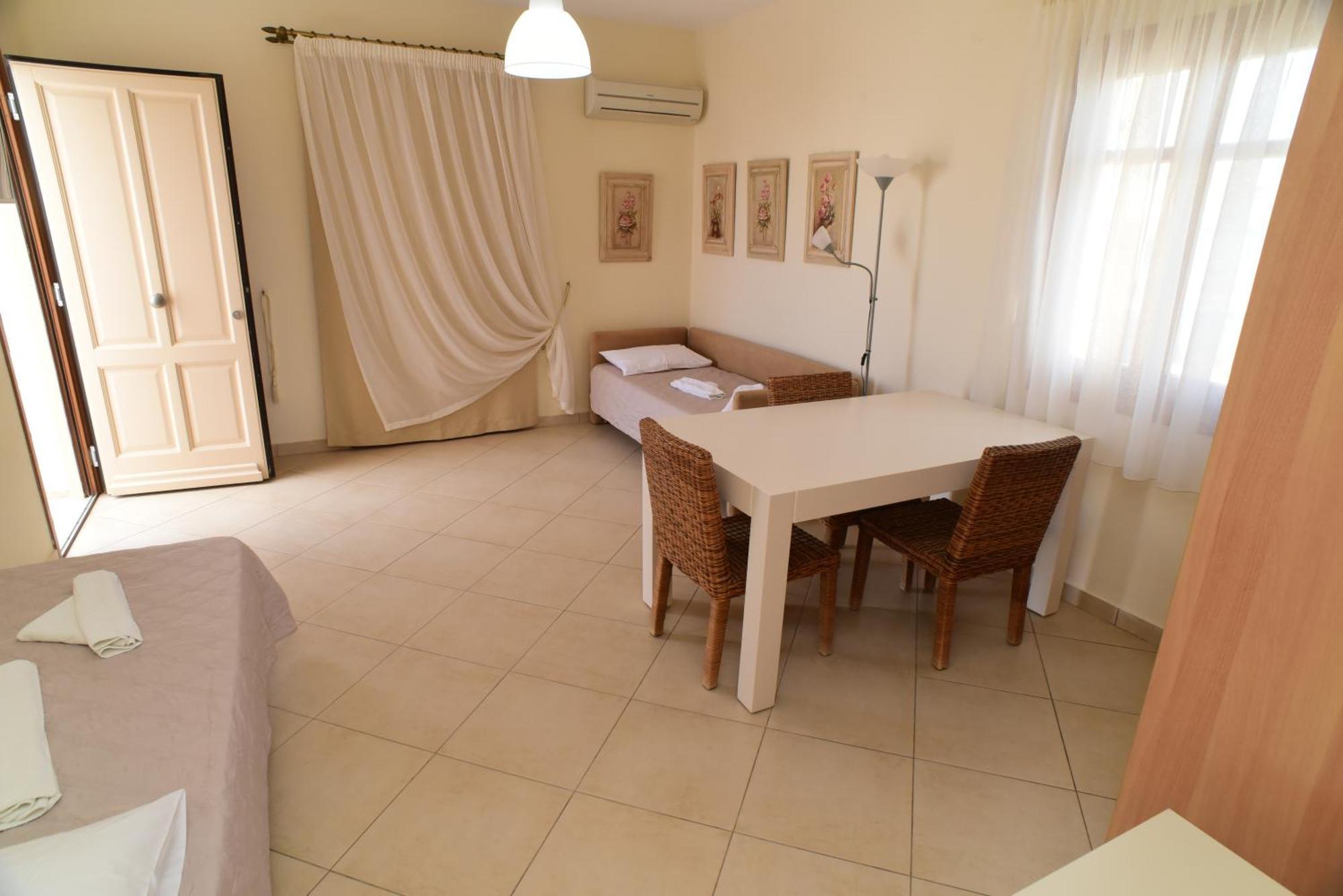 Margaritari Hotel Agia Anna  Exterior photo