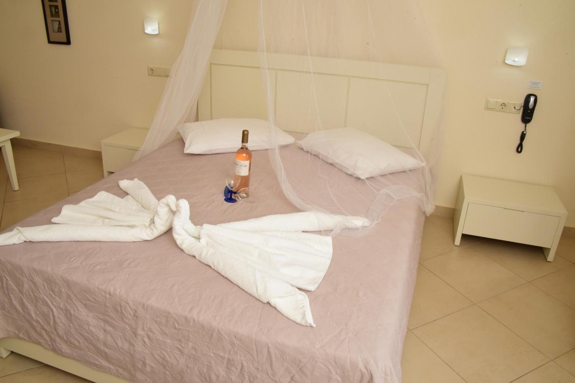 Margaritari Hotel Agia Anna  Exterior photo